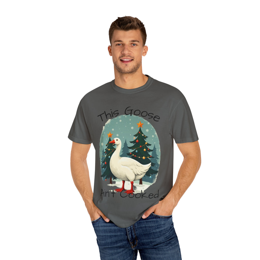 Christmas Goose Unisex T-shirt - Aint Cooked Funny Holiday Christmas Design