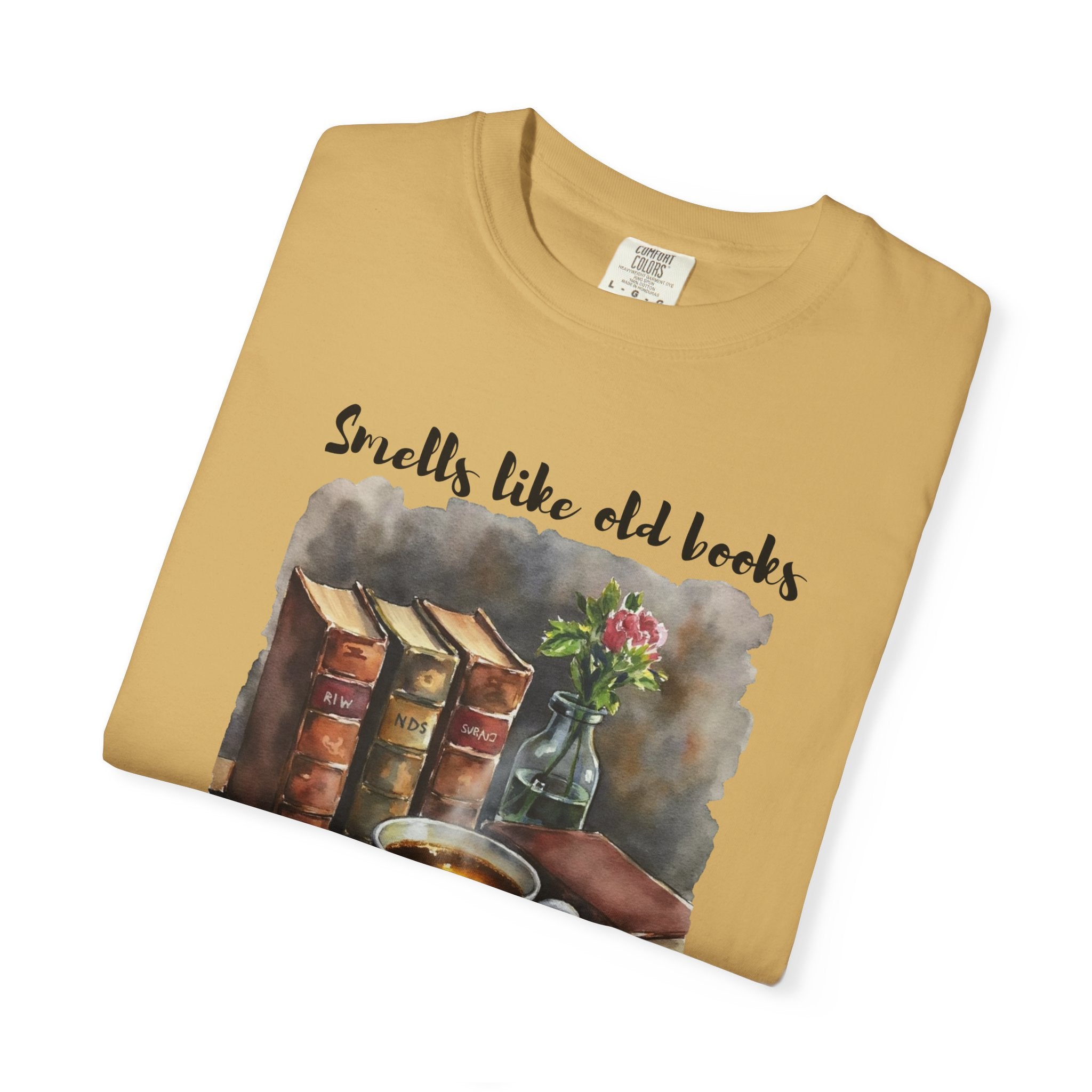Bookworm Vibes Unisex T-shirt - Smells Like old books and coffee