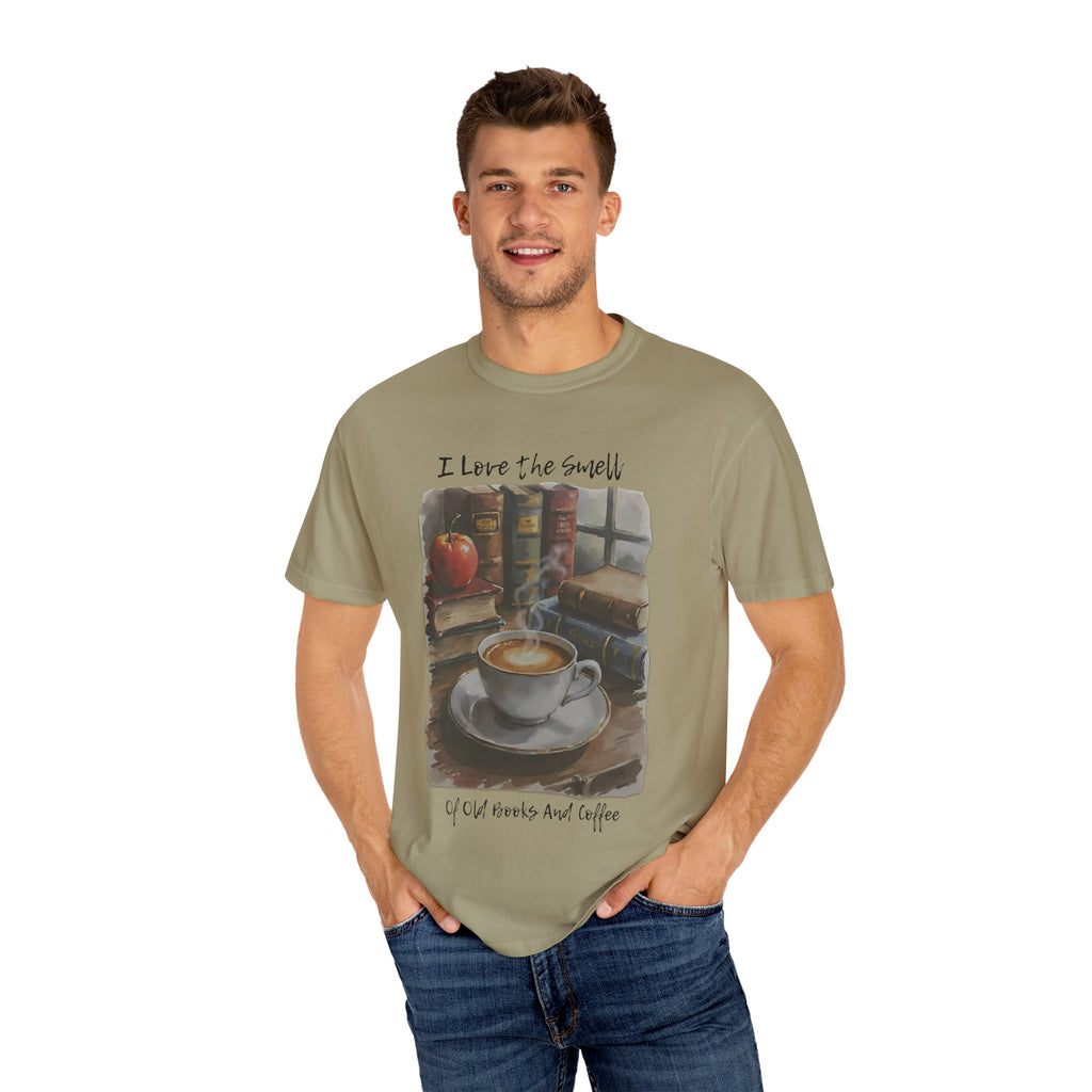 Book Lover T-Shirt - I Love the Smell of Old Books and Coffee