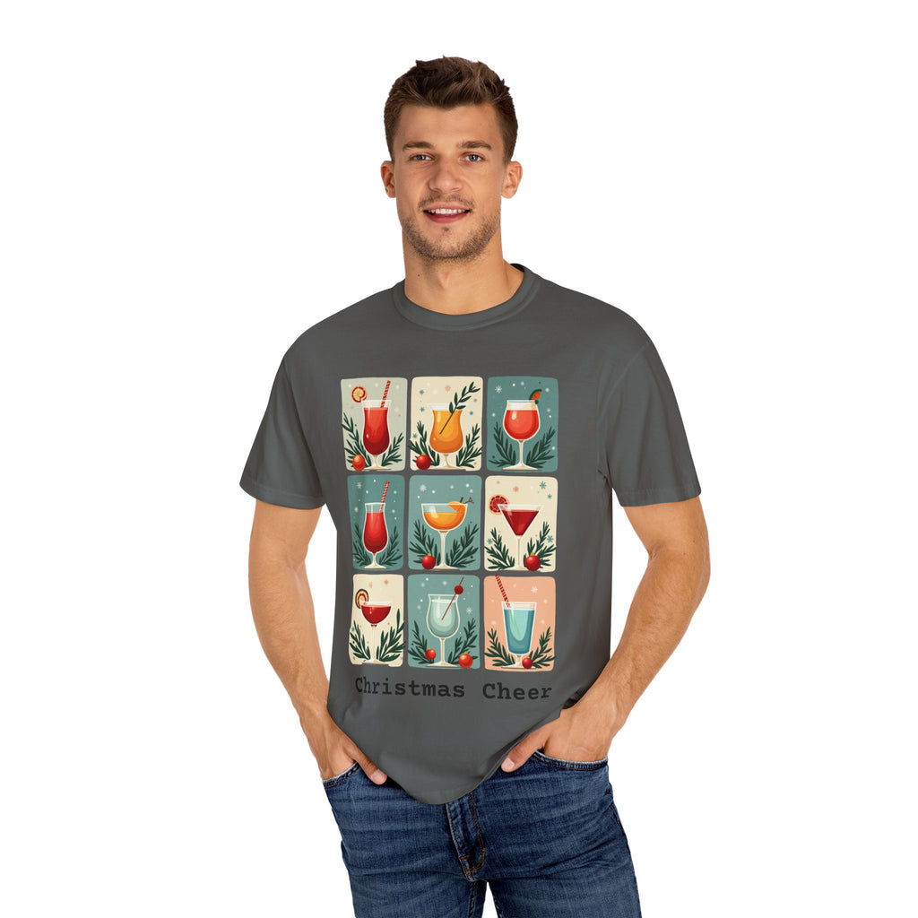Mid Century Modern Christmas Cheer Unisex T-shirt - Cocktails