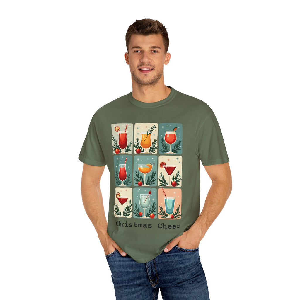 Mid Century Modern Christmas Cheer Unisex T-shirt - Cocktails