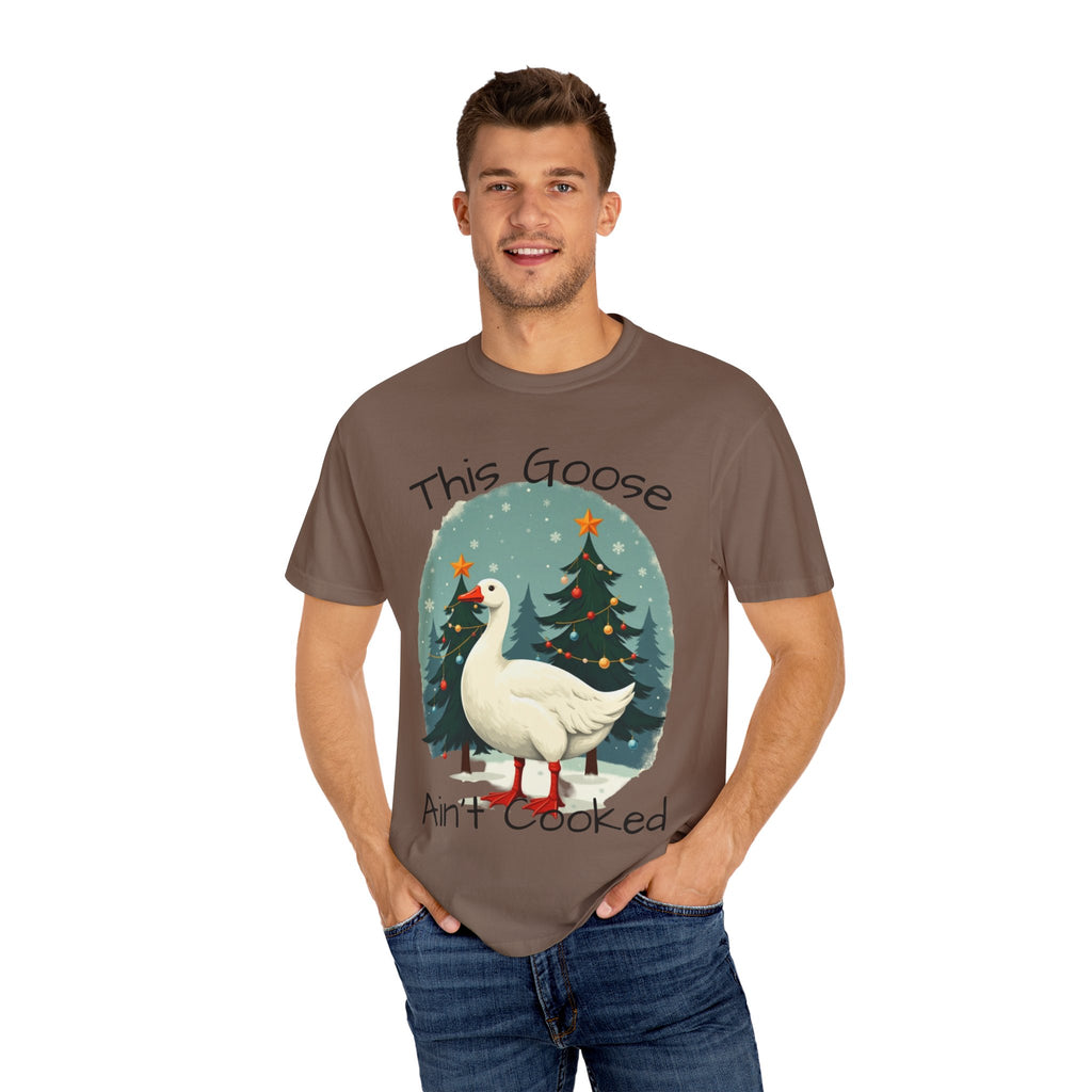 Christmas Goose Unisex T-shirt - Aint Cooked Funny Holiday Christmas Design