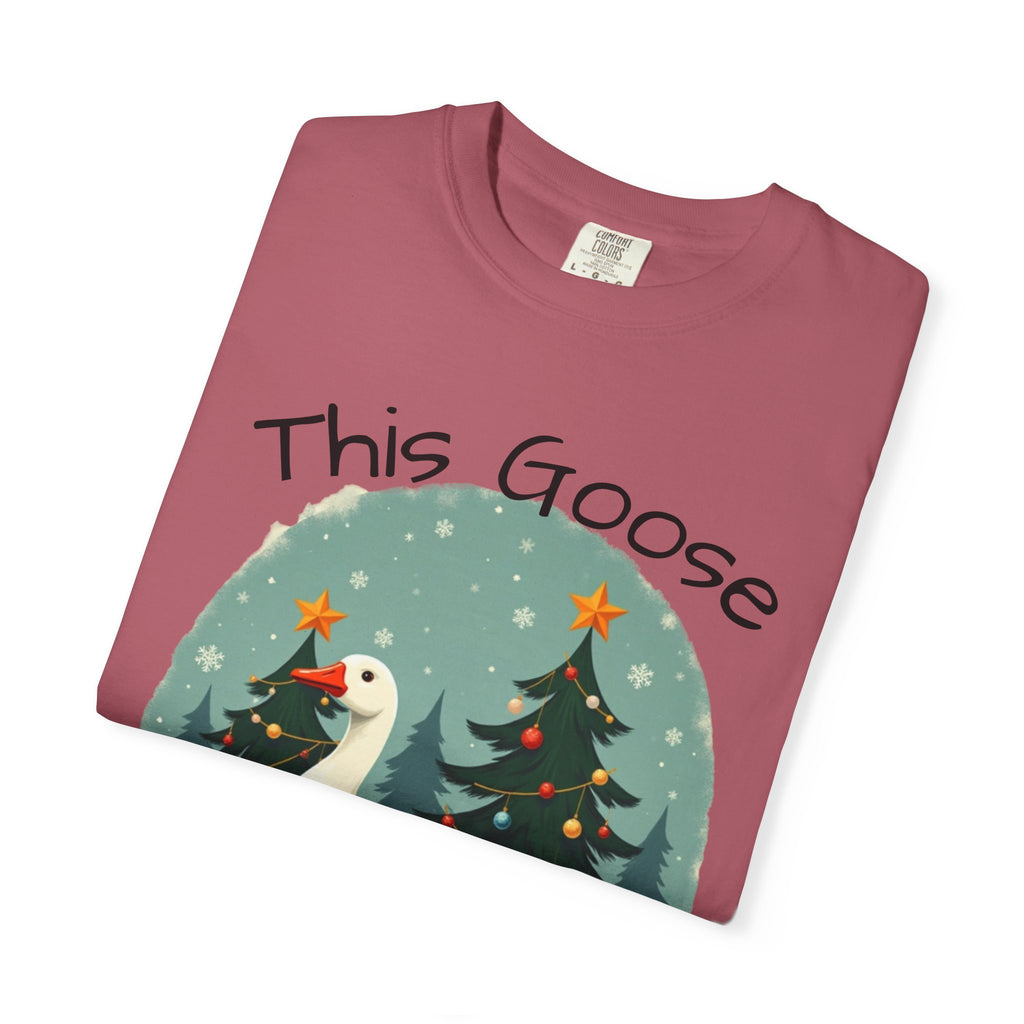 Christmas Goose Unisex T-shirt - Aint Cooked Funny Holiday Christmas Design